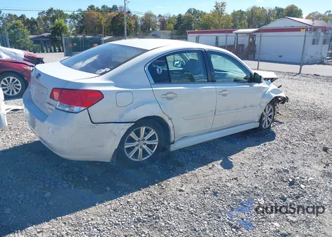 2012 Subaru Legacy 2.5I Premium z USA, uszkodzony, nr VIN 4S3BMBG64C3031743